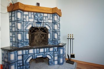 Ucraina Privát Verchovyna, Exteriorul